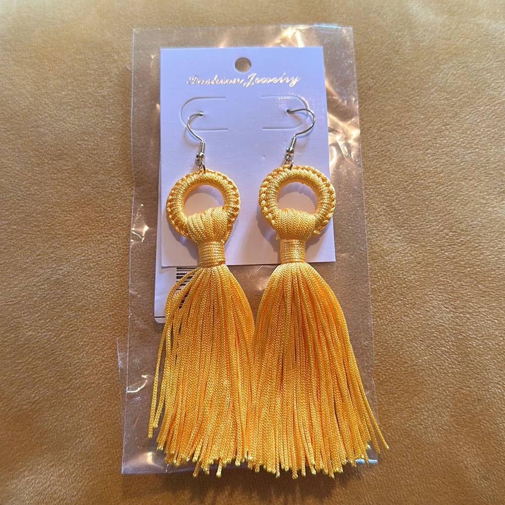Fashion Earrings NEW